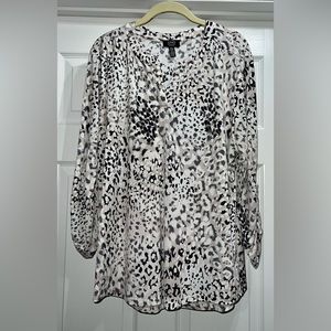 Jones New York blouse